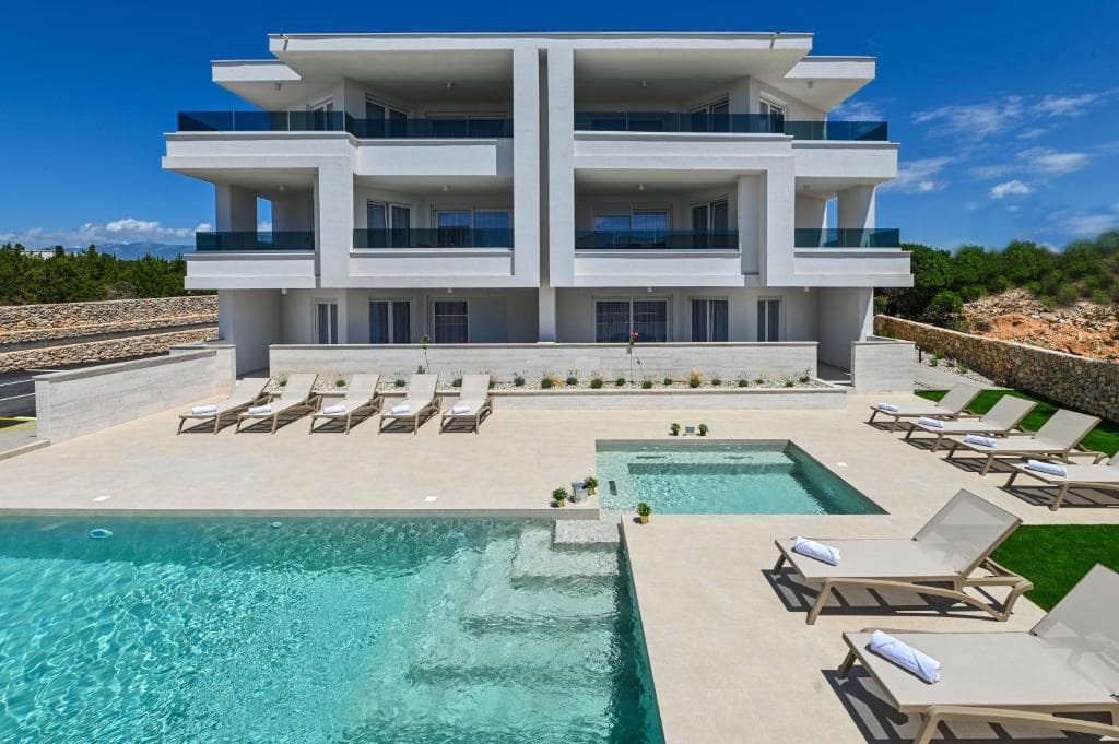 Lux Pool Apartment 6 à Novalja